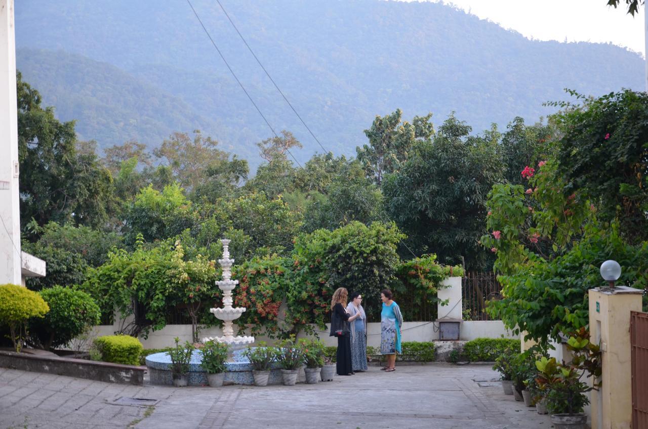 Ganga Vatika Ayurveda Bhavan Hotel Rishīkesh Exterior foto