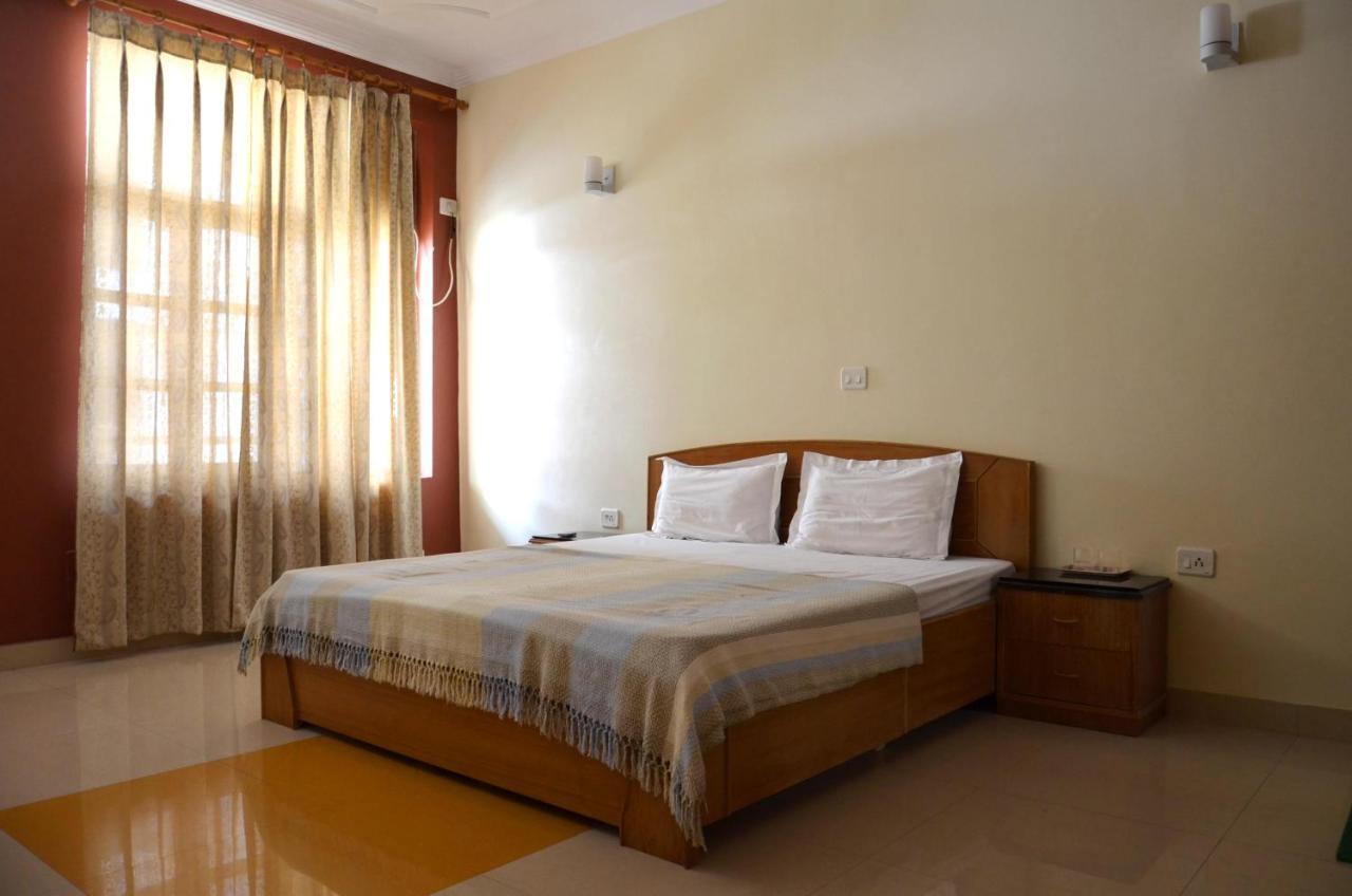 Ganga Vatika Ayurveda Bhavan Hotel Rishīkesh Exterior foto